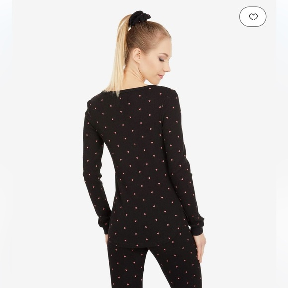 Plush | Thermal Heart Pajama Set Plus Scrunchie Black Hearts Size XS Gift - Picture 3 of 9